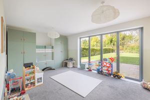 Photo 9- click for photo gallery